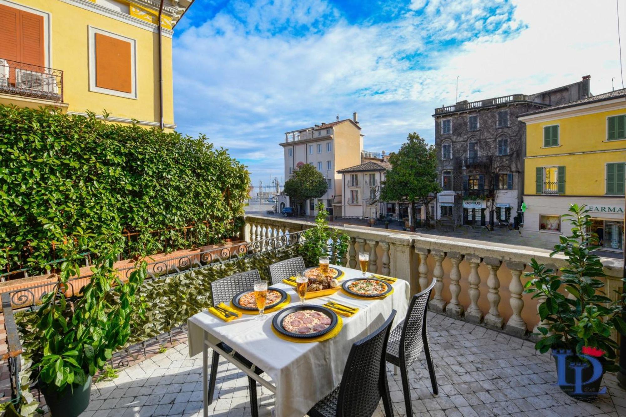 Desenzanoloft Let It Be A Dream Desenzano del Garda